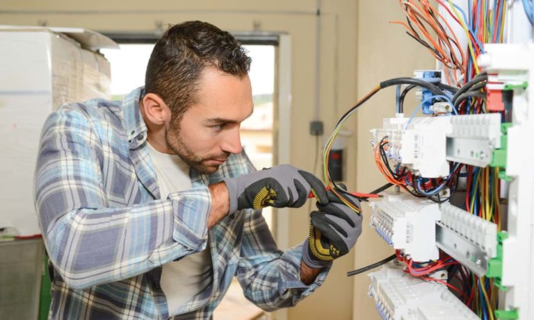Electrician - Essential skills - Academy for Health & Fitness