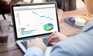 Excel Pivot Tables, Pivot Charts, Slicers, and Timelines