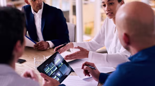 Diploma in Business Studies at QLS Level 5