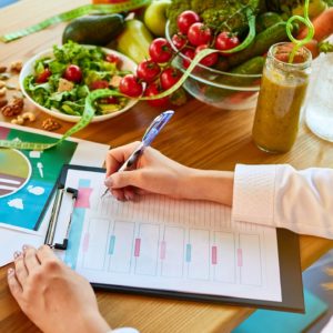 Online Diet and Nutrition - Make Your Own Diet Plan Course