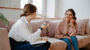 Diploma of Counselling and Psychology (Online)